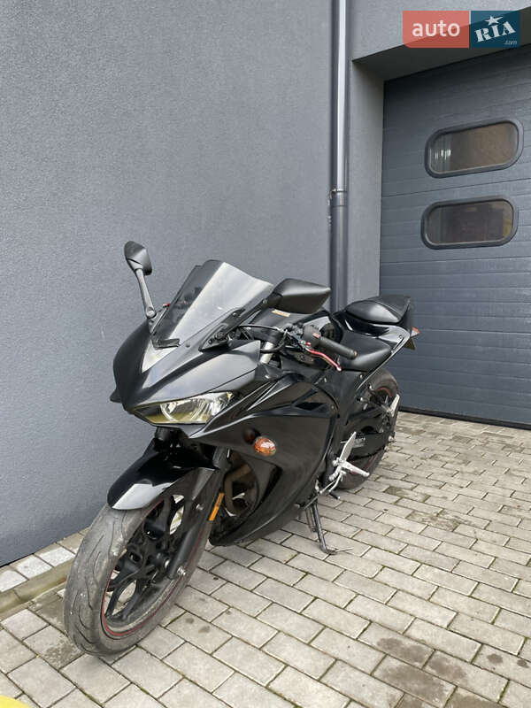 Спортбайк Yamaha YZF-R3 2015 в Луцьку фото 8 Спортбайк Yamaha YZF-R3 2015 в Луцьку