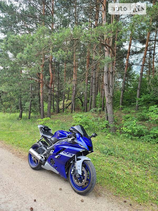 Спортбайк Yamaha YZF R6 2020 в Киеве