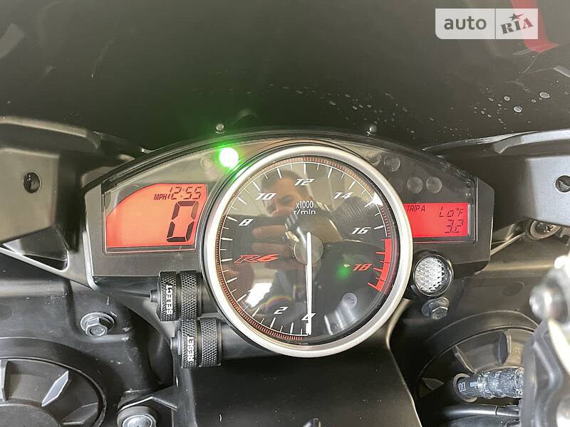 Спортбайк Yamaha YZF R6 2015 в Одессе