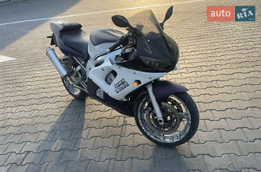 Спортбайк Yamaha YZF R6 2003 в 