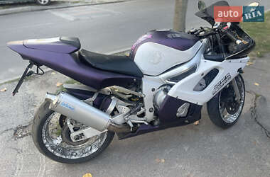 Спортбайк Yamaha YZF R6 2003 в 