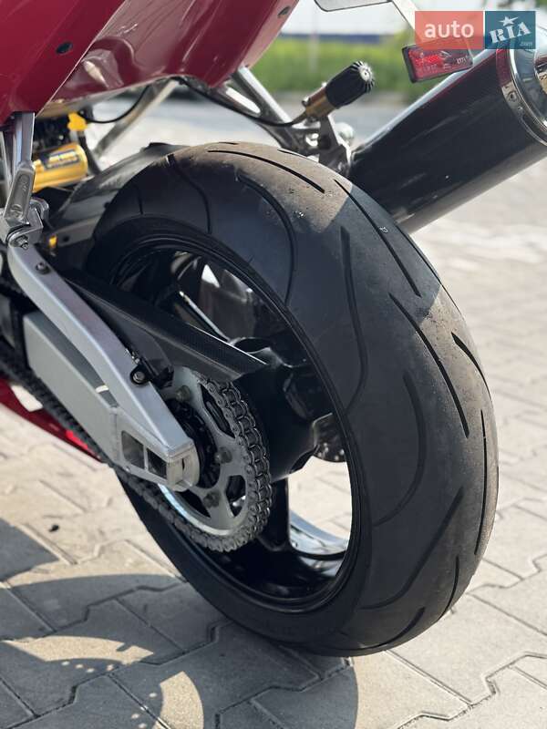Спортбайк Yamaha YZF R6 2001 в Рівному