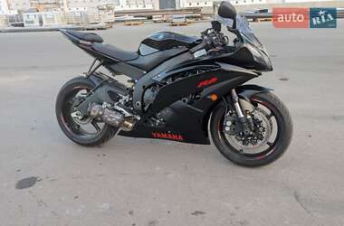 Спортбайк Yamaha YZF R6 2015 в Киеве
