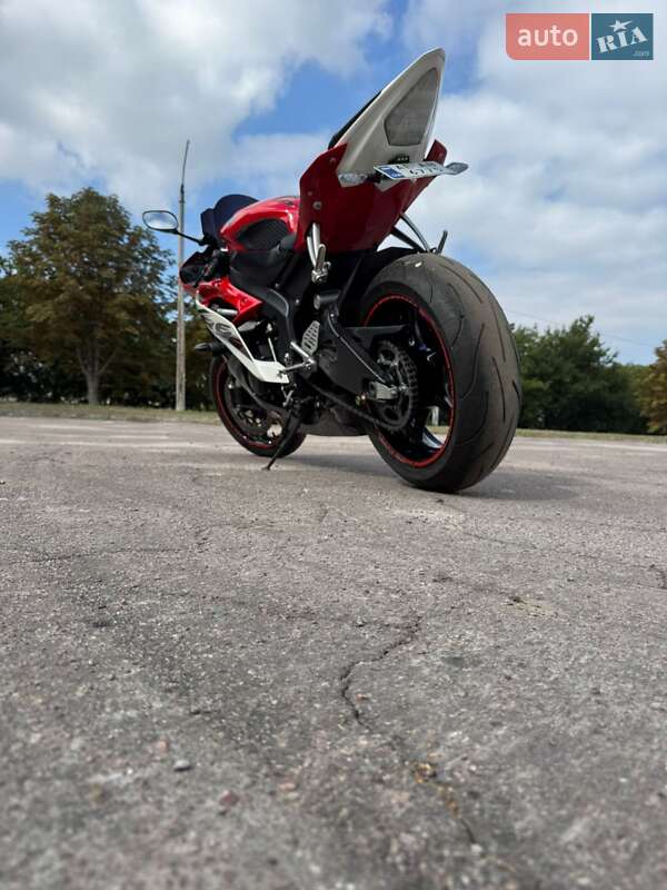 Спортбайк Yamaha YZF R6 2011 в Верхньодніпровську