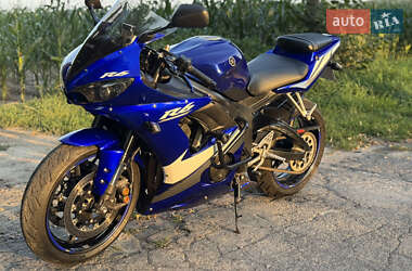 Спортбайк Yamaha YZF R6 2005 в 