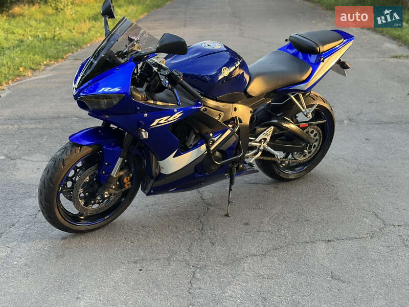 Спортбайк Yamaha YZF R6 2005 в Ровно