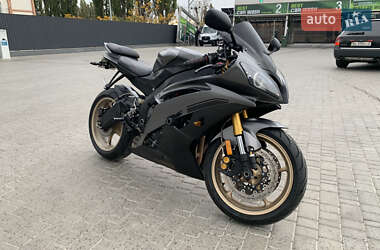 Спортбайк Yamaha YZF R6 2014 в Кропивницком