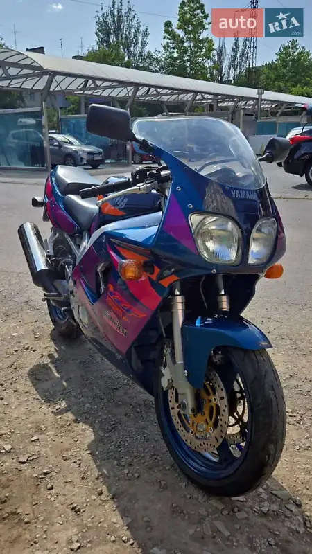Yamaha YZF 1994