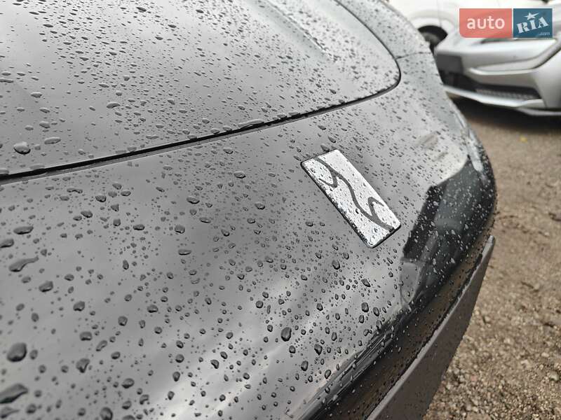 Седан YangWang U7 2025 в Києві