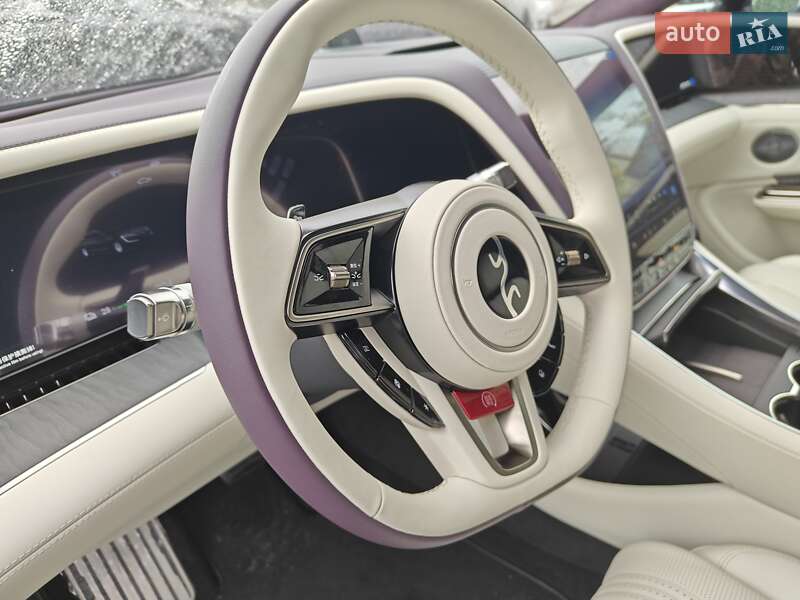 Седан YangWang U7 2025 в Києві