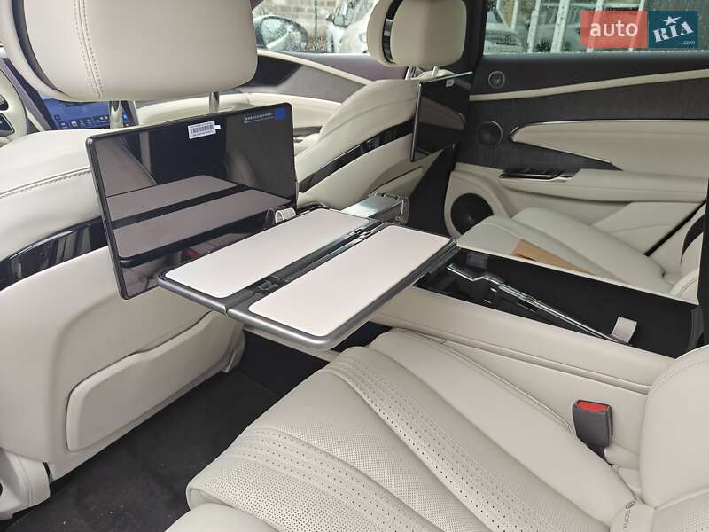 Седан YangWang U7 2025 в Києві