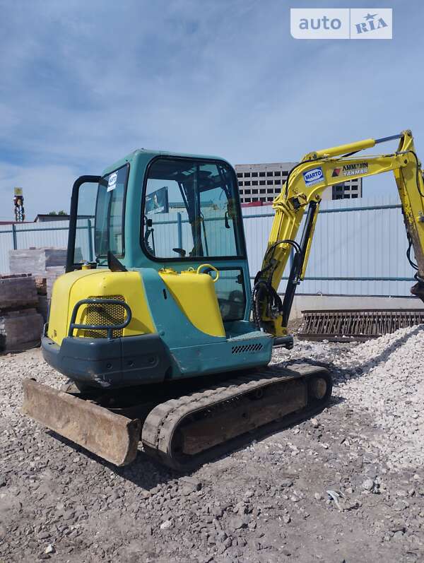Міні-екскаватор Yanmar B37 2004 в Тернополі