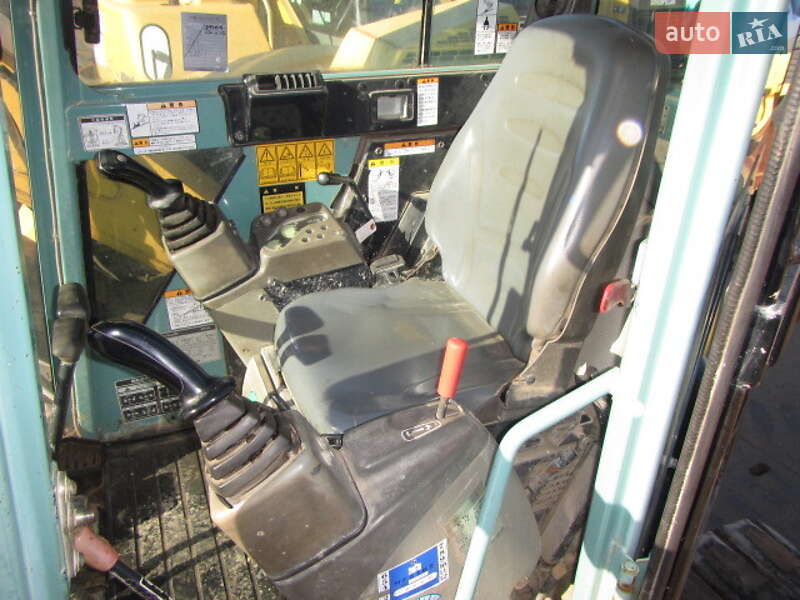 Гусеничный экскаватор Yanmar B7 2013 в Одессе