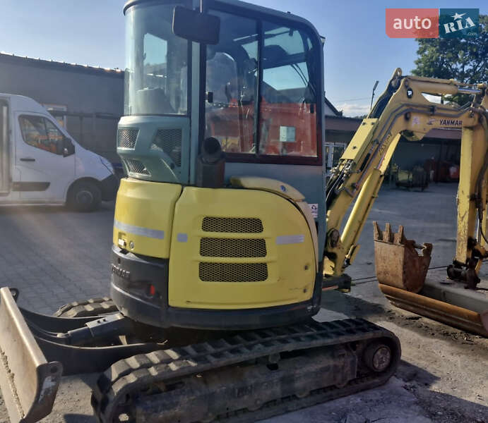 Миниэкскаватор Yanmar VIO33 2012 в 