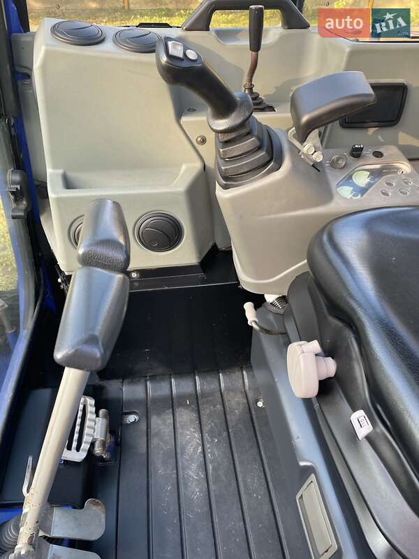 Гусеничний екскаватор Yanmar VIO50 2013 в Луцьку