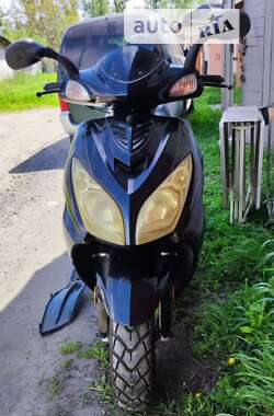 Скутер YiBen YB 150T-15 2014 в 