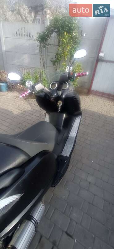 Грузовые мотороллеры, мотоциклы, скутеры, мопеды YiBen YB 150T-30 2012 в Кривом Роге фото 5 Грузовые мотороллеры, мотоциклы, скутеры, мопеды YiBen YB 150T-30 2012 в Кривом Роге