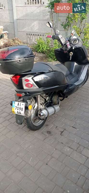 Грузовые мотороллеры, мотоциклы, скутеры, мопеды YiBen YB 150T-30 2012 в Кривом Роге фото 3 Грузовые мотороллеры, мотоциклы, скутеры, мопеды YiBen YB 150T-30 2012 в Кривом Роге