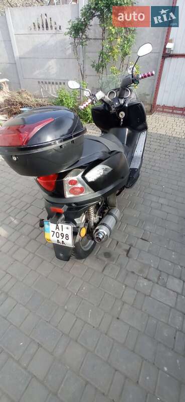 Грузовые мотороллеры, мотоциклы, скутеры, мопеды YiBen YB 150T-30 2012 в Кривом Роге фото 13 Грузовые мотороллеры, мотоциклы, скутеры, мопеды YiBen YB 150T-30 2012 в Кривом Роге