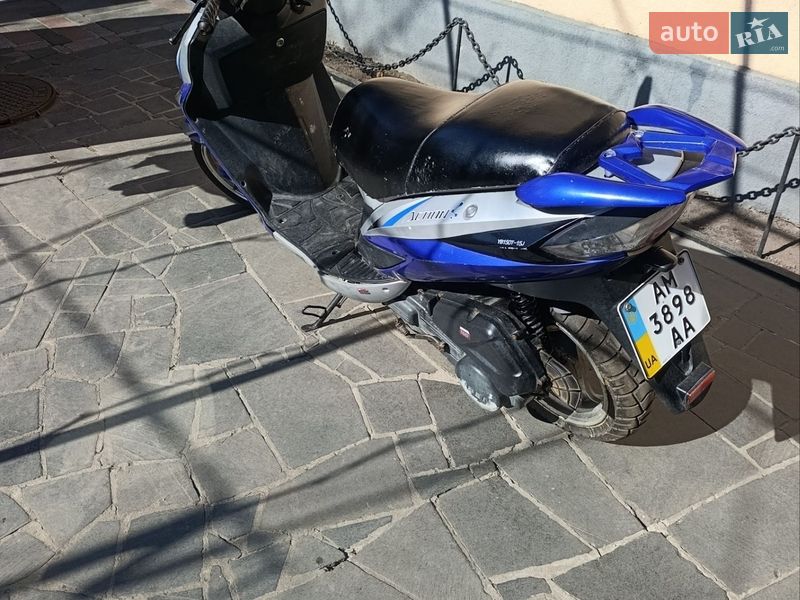 Мопеды YiBen YB 150T 2013 в Радомышле