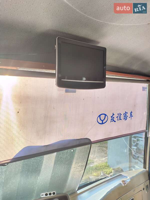 Приміський автобус Youyi ZGT 6831 2006 в Кропивницькому