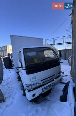 Грузовой фургон Yuejin NJ 1028 2005 в Подольске