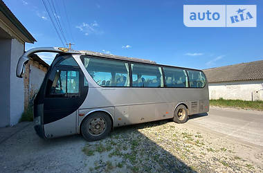 Автобус YUTONG 6831 2008 в Вараше