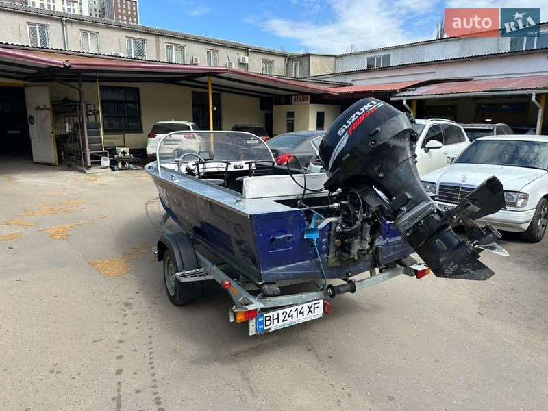 Човен Южанка 2 1981 в Одесі