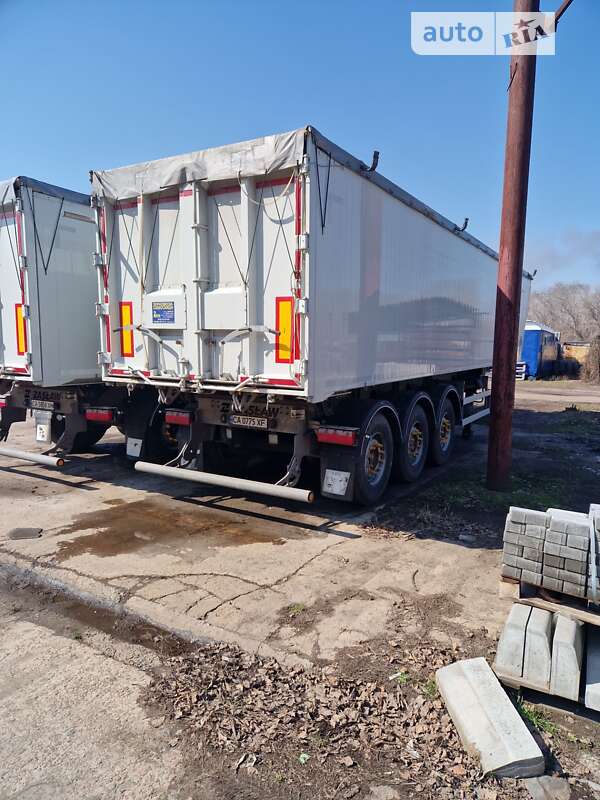 Зерновоз - полуприцеп Zaslaw D 653 2019 в Черкассах