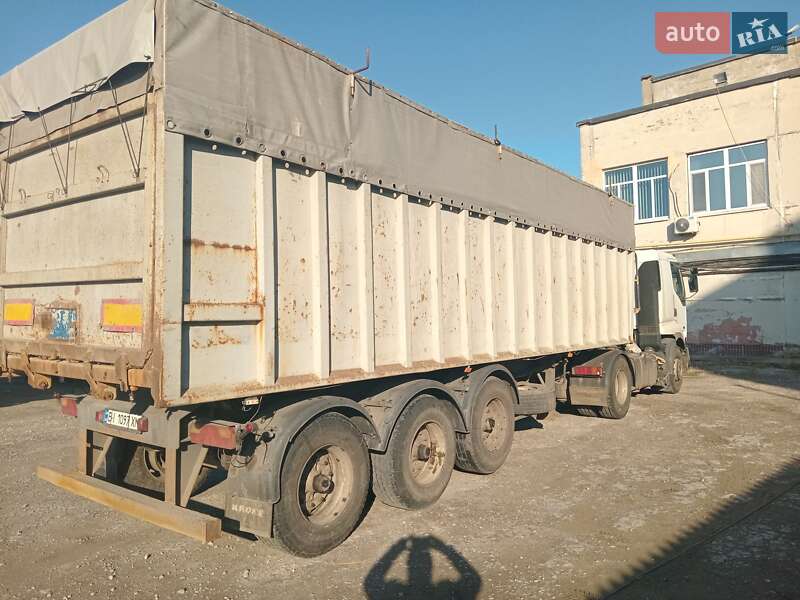 Самоскид напівпричіп Zaslaw D 653 1998 в Дніпрі