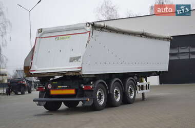 Самоскид напівпричіп Zaslaw D 653 2015 в Хусті