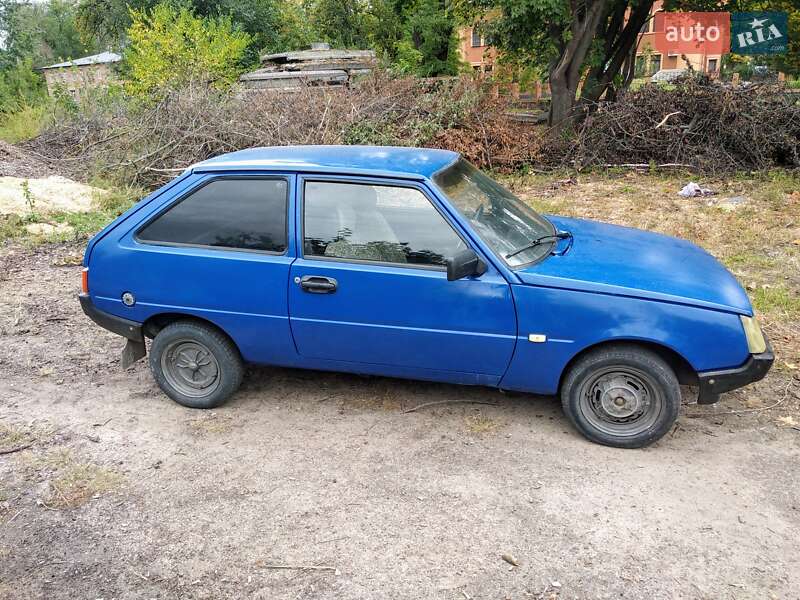 Хетчбек ЗАЗ 1102 Таврія-Нова 2003 в Черкасах