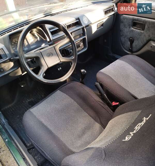 Хэтчбек ЗАЗ 1102 Таврия-Нова 2003 в Черкассах