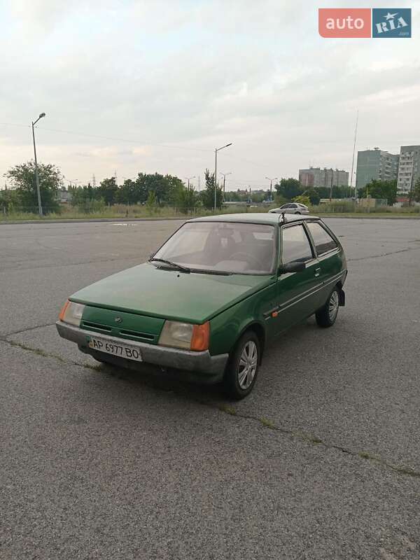 Хэтчбек ЗАЗ 1102 Таврия-Нова 2004 в 