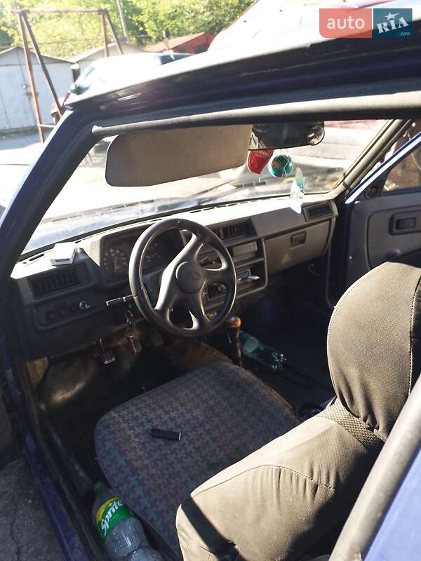 Хетчбек ЗАЗ 1102 Таврія-Нова 2001 в Дніпрі