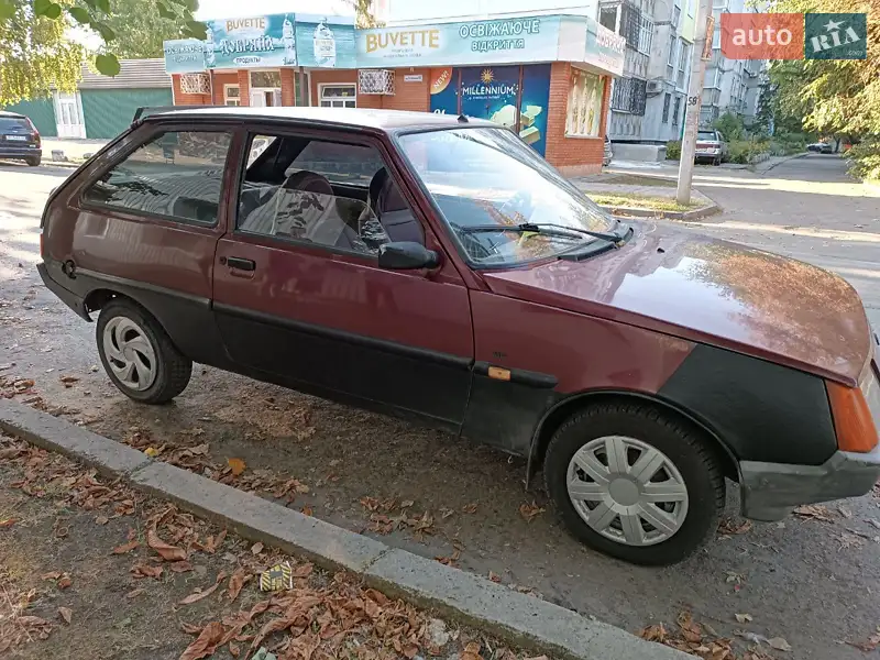ЗАЗ 1102 Таврія-Нова