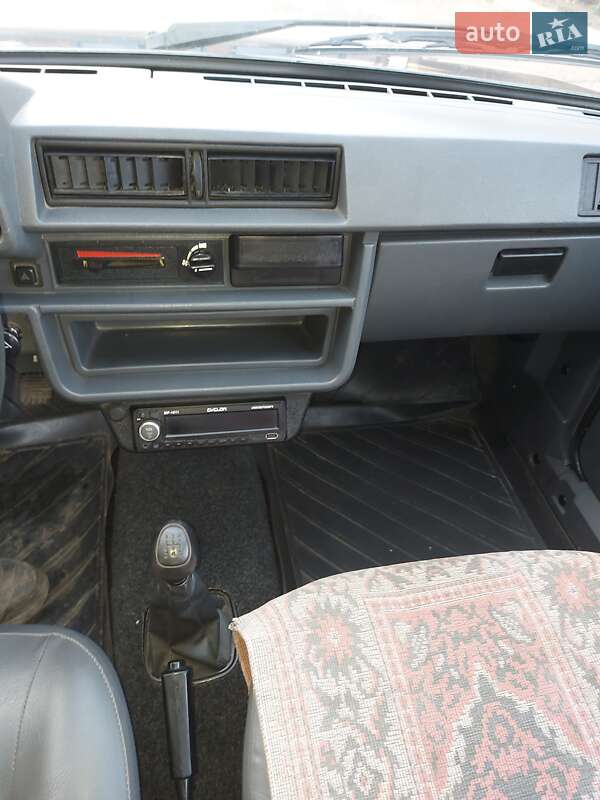 Хэтчбек ЗАЗ 1102 Таврия-Нова 2006 в Гадяче фото 12 Хэтчбек ЗАЗ 1102 Таврия-Нова 2006 в Гадяче