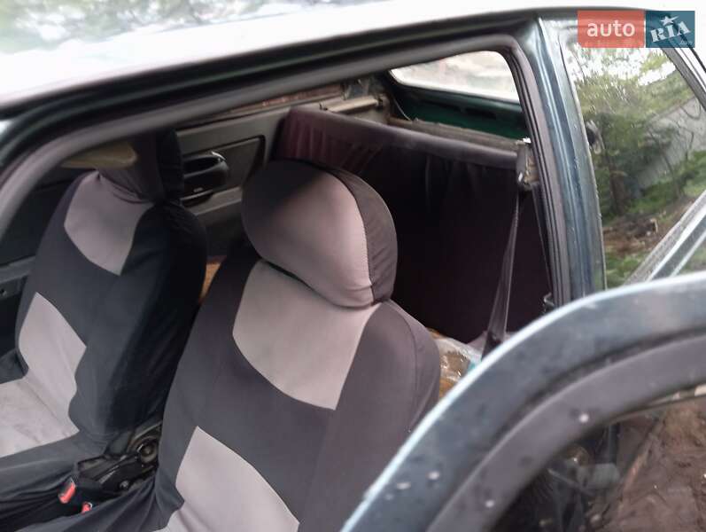 Хетчбек ЗАЗ 1102 Таврія-Нова 2005 в Павлограді фото 5 Хетчбек ЗАЗ 1102 Таврія-Нова 2005 в Павлограді