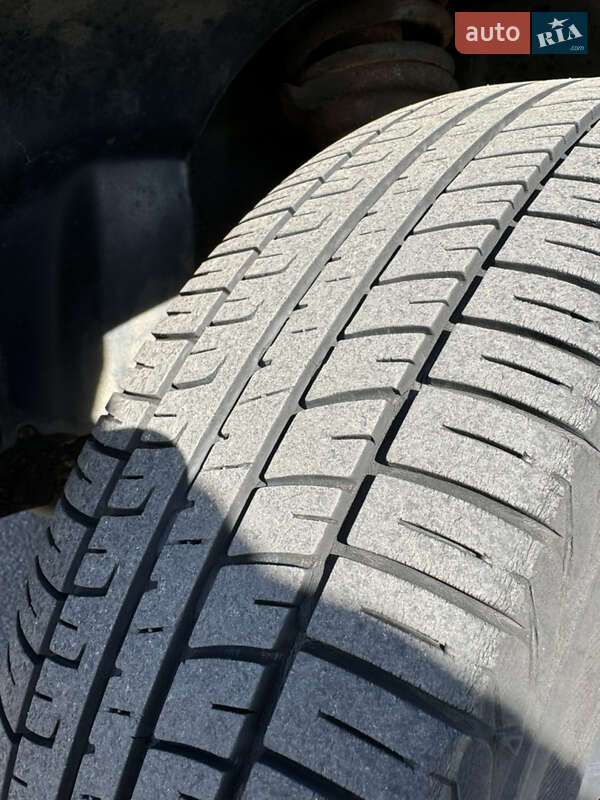 Хэтчбек ЗАЗ 1102 Таврия-Нова 2004 в Киеве