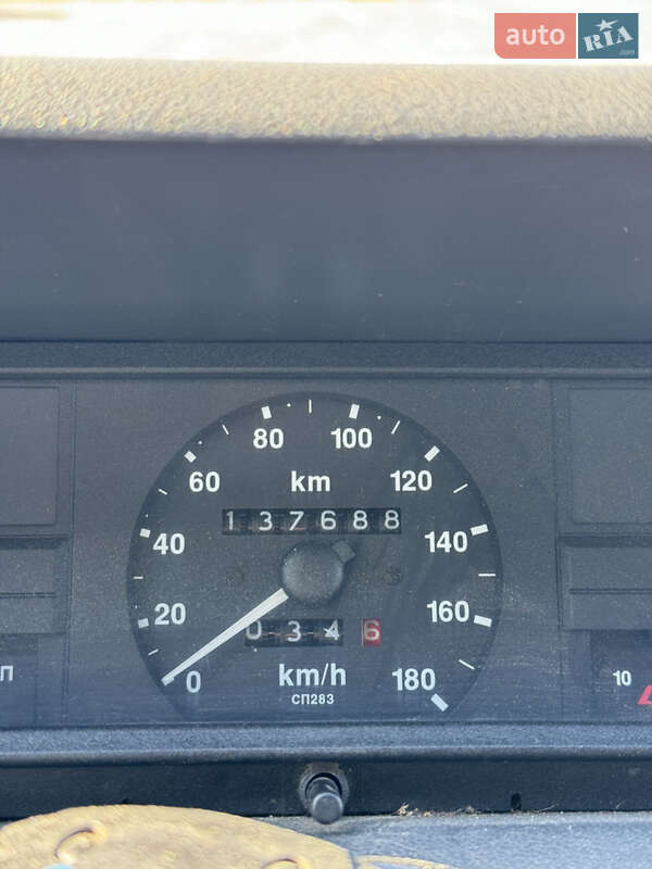 Хэтчбек ЗАЗ 1102 Таврия-Нова 2004 в Киеве