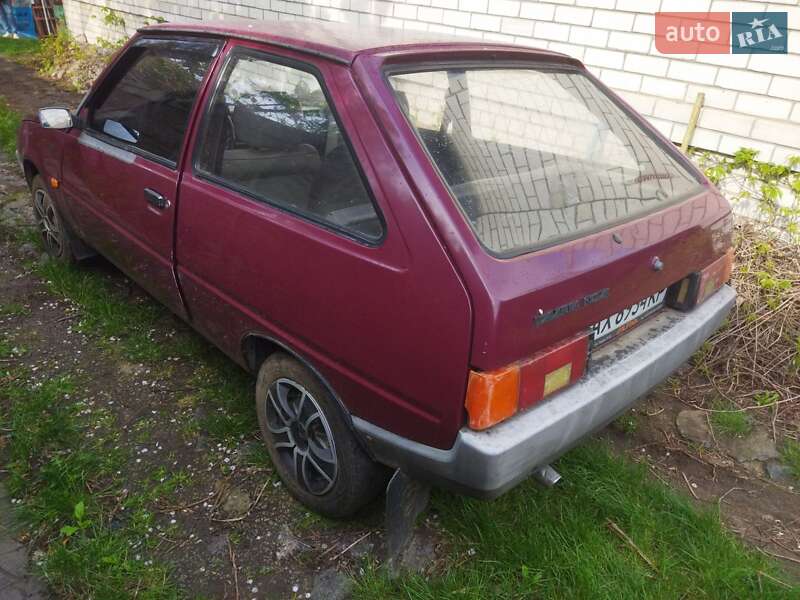 Хэтчбек ЗАЗ 1102 Таврия-Нова 2004 в Харькове