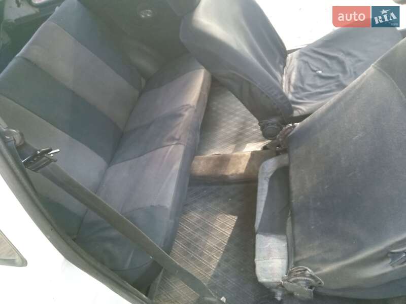Хетчбек ЗАЗ 1102 Таврія-Нова 1998 в Дніпрі фото 11 Хетчбек ЗАЗ 1102 Таврія-Нова 1998 в Дніпрі