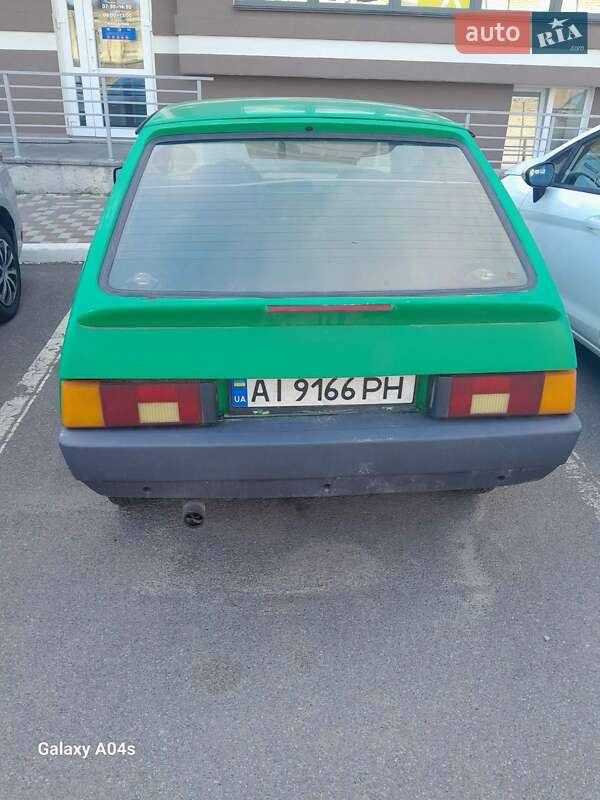 Хэтчбек ЗАЗ 1102 Таврия-Нова 2003 в Святопетровское