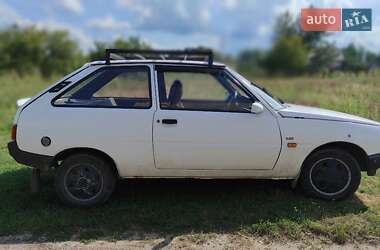 Хэтчбек ЗАЗ 1102 Таврия-Нова 2002 в 