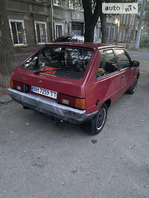 Хетчбек ЗАЗ 1102 Таврія-Нова 2004 в Одесі фото 7 Хетчбек ЗАЗ 1102 Таврія-Нова 2004 в Одесі