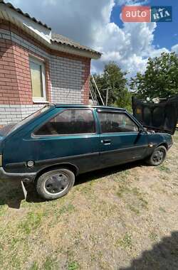 Хэтчбек ЗАЗ 1102 Таврия-Нова 2000 в 
