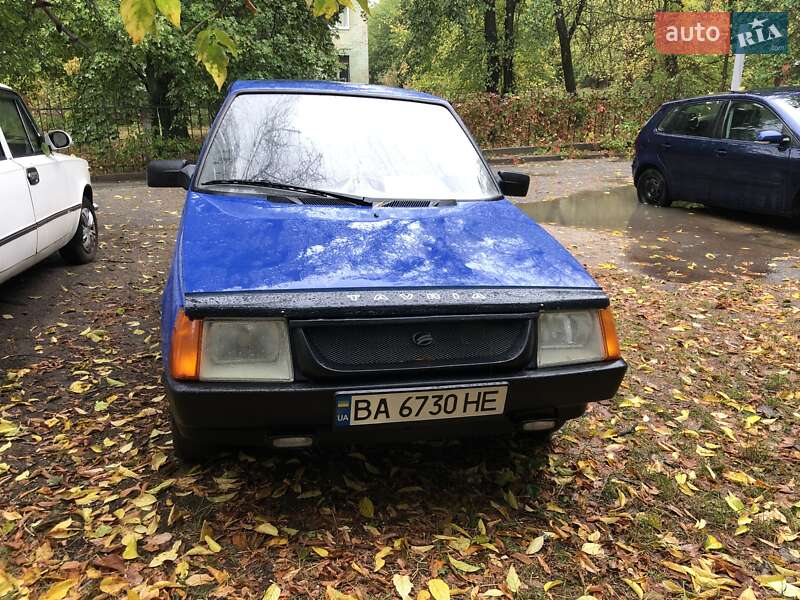 Хэтчбек ЗАЗ 1102 Таврия-Нова 1998 в 