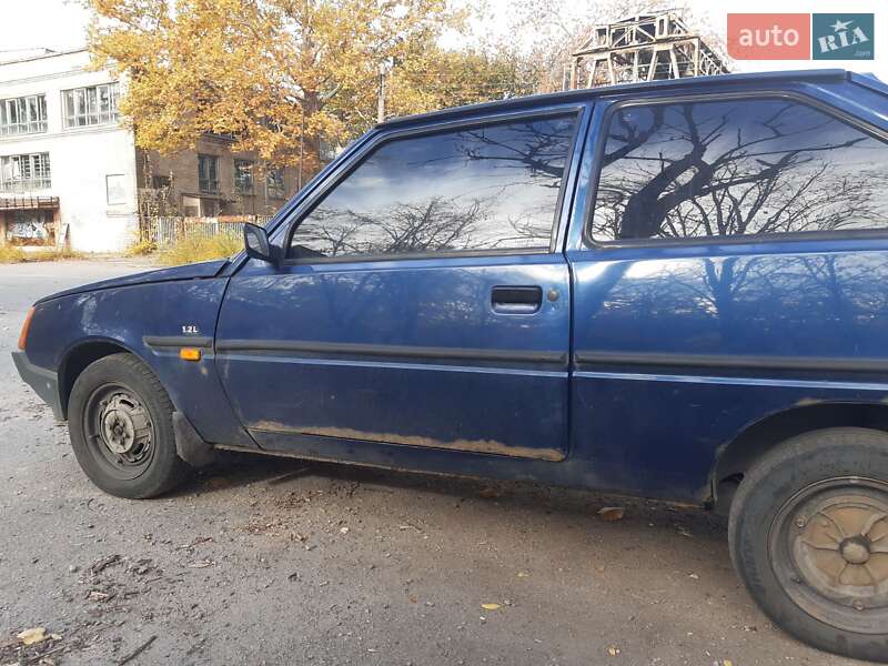 Хетчбек ЗАЗ 1102 Таврія-Нова 2004 в Запоріжжі
