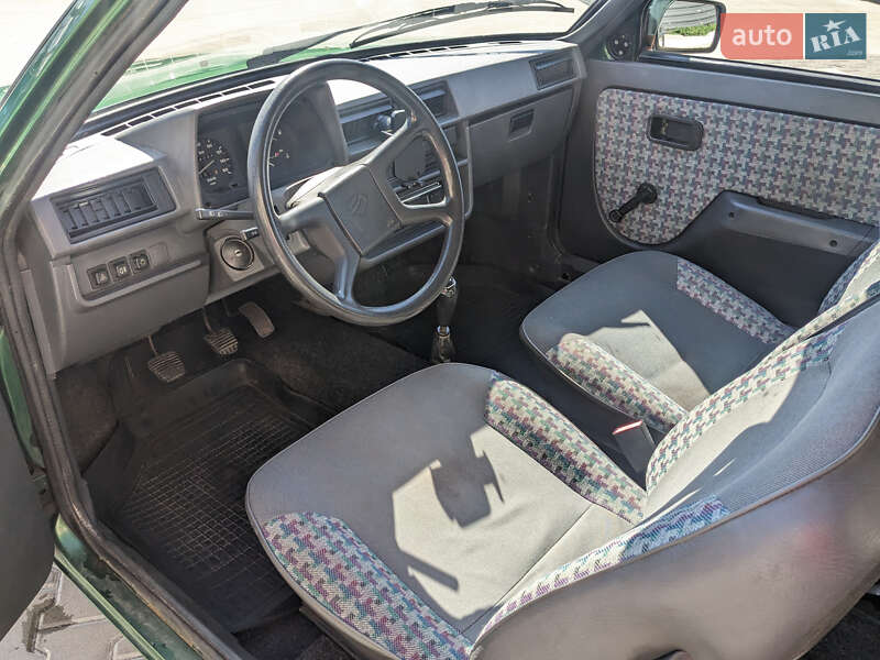 Хэтчбек ЗАЗ 1102 Таврия-Нова 2003 в Киеве