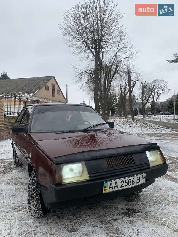 Хэтчбек ЗАЗ 1102 Таврия-Нова 2006 в 